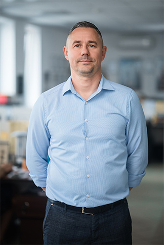 Виктор Иокша