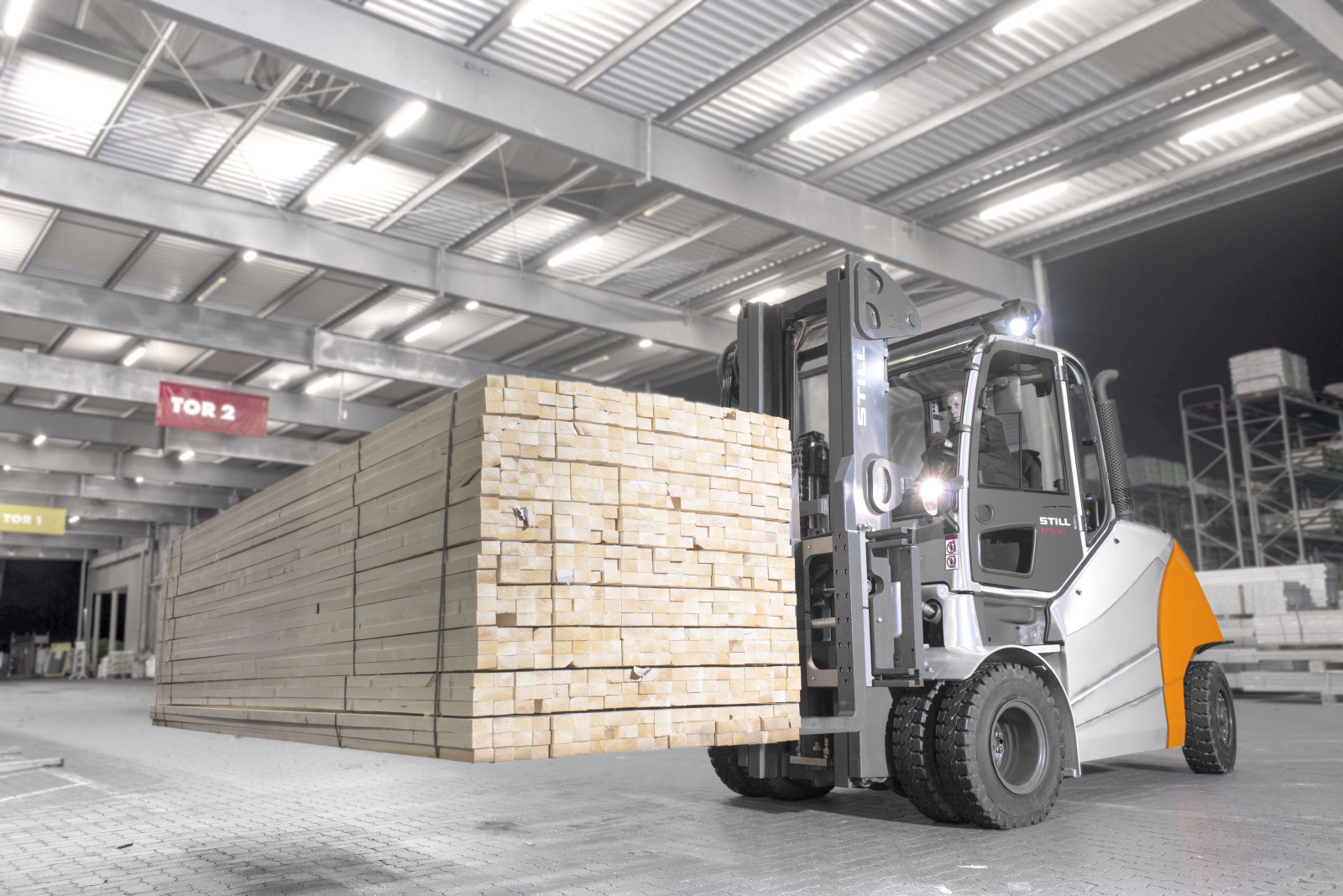 Дизельный вилочный погрузчик STILL RX 70-60