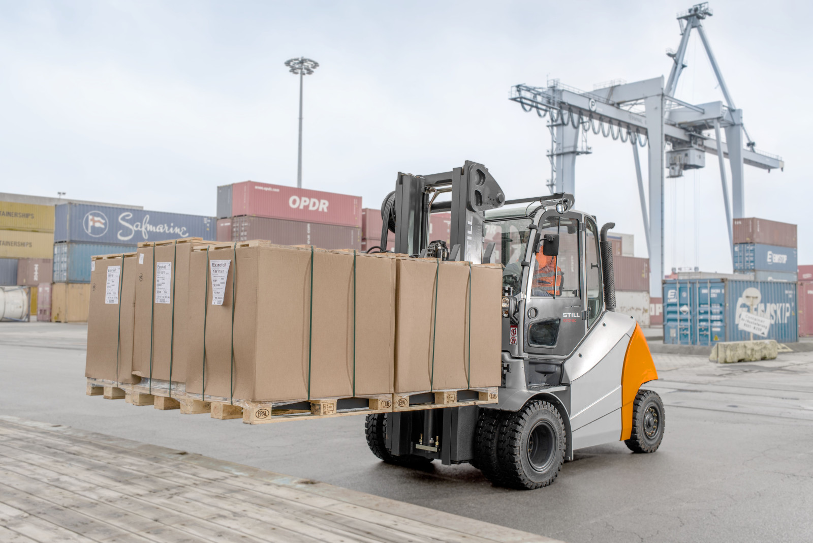 Дизельный вилочный погрузчик STILL RX 70-70