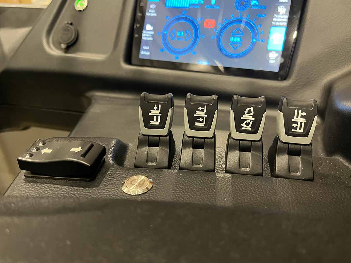 Ричтрак SMARTFORXX CQD20-D